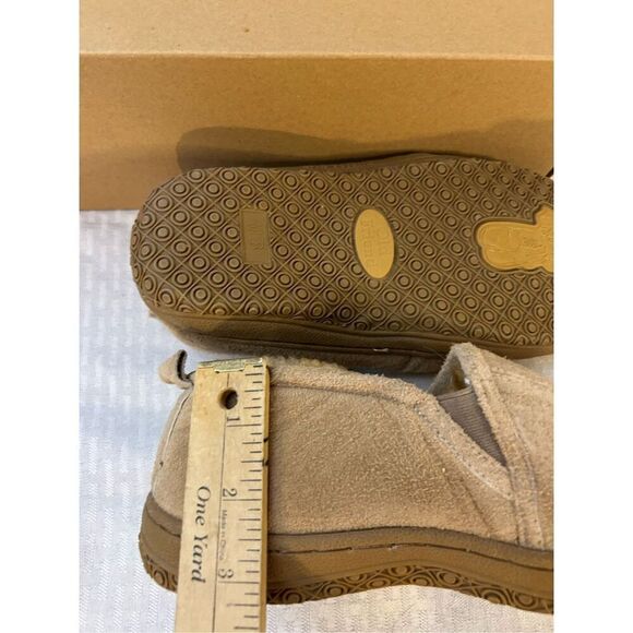 Old friend men’s 8 slippers furlined - Picture 6 of 6